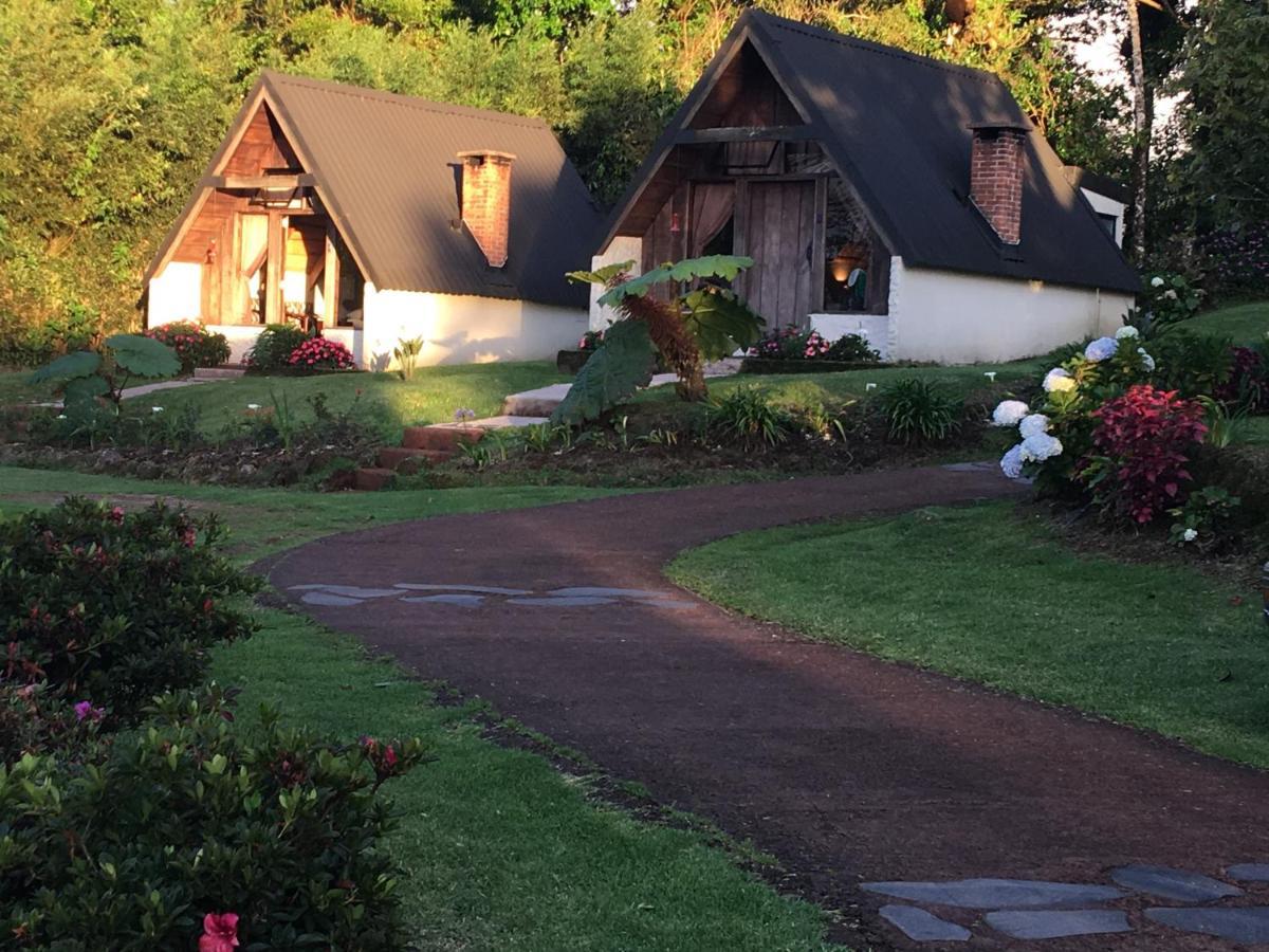 Villa Calas Vara Blanca  Екстер'єр фото